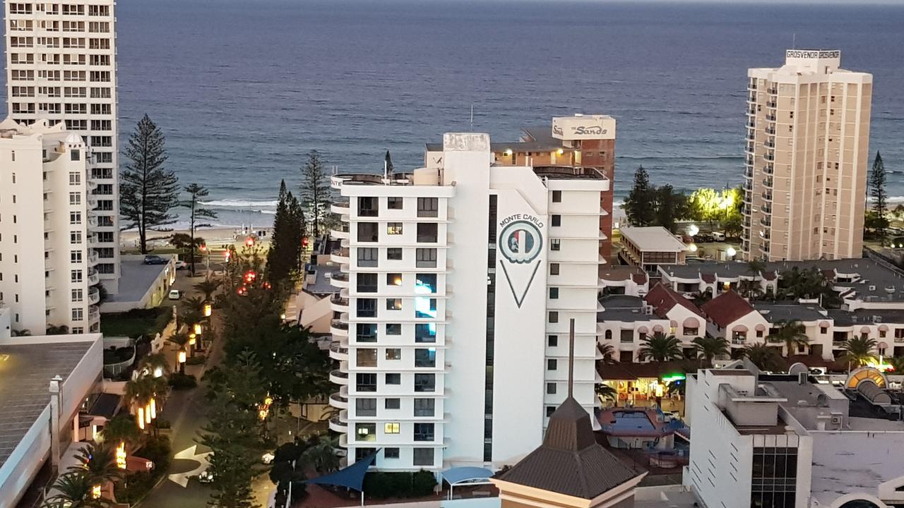 Monte Carlo Apartment Сърфърс Парадайс Екстериор снимка